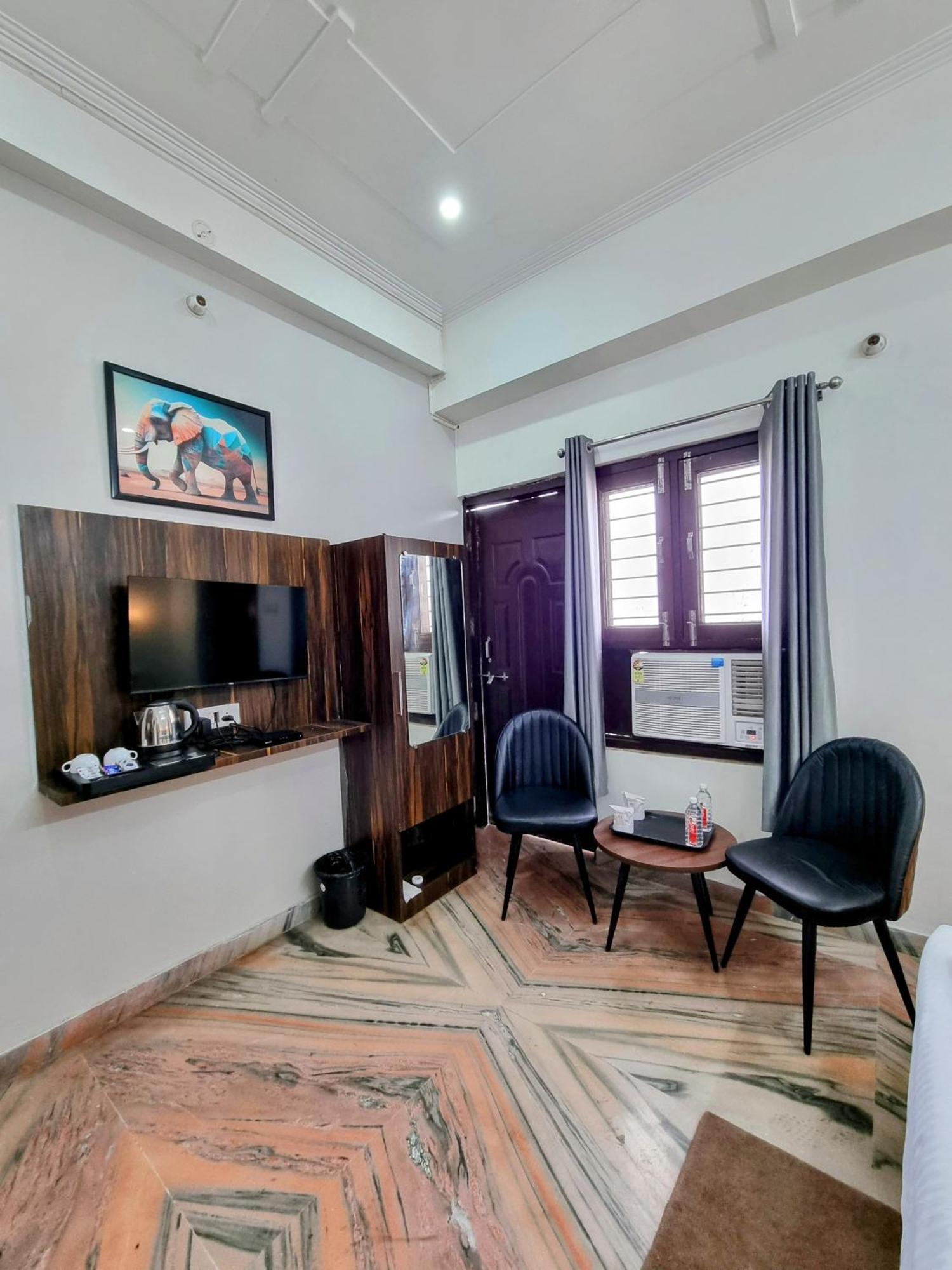 Hotel Sangam View Prayagraj Esterno foto