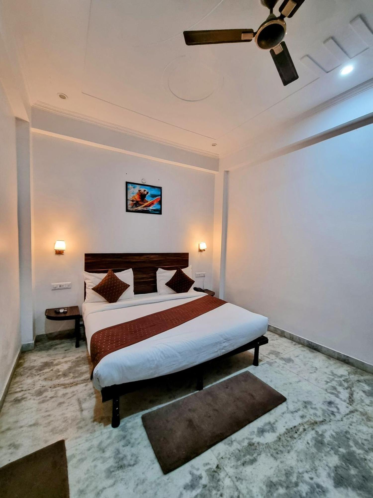 Hotel Sangam View Prayagraj Esterno foto