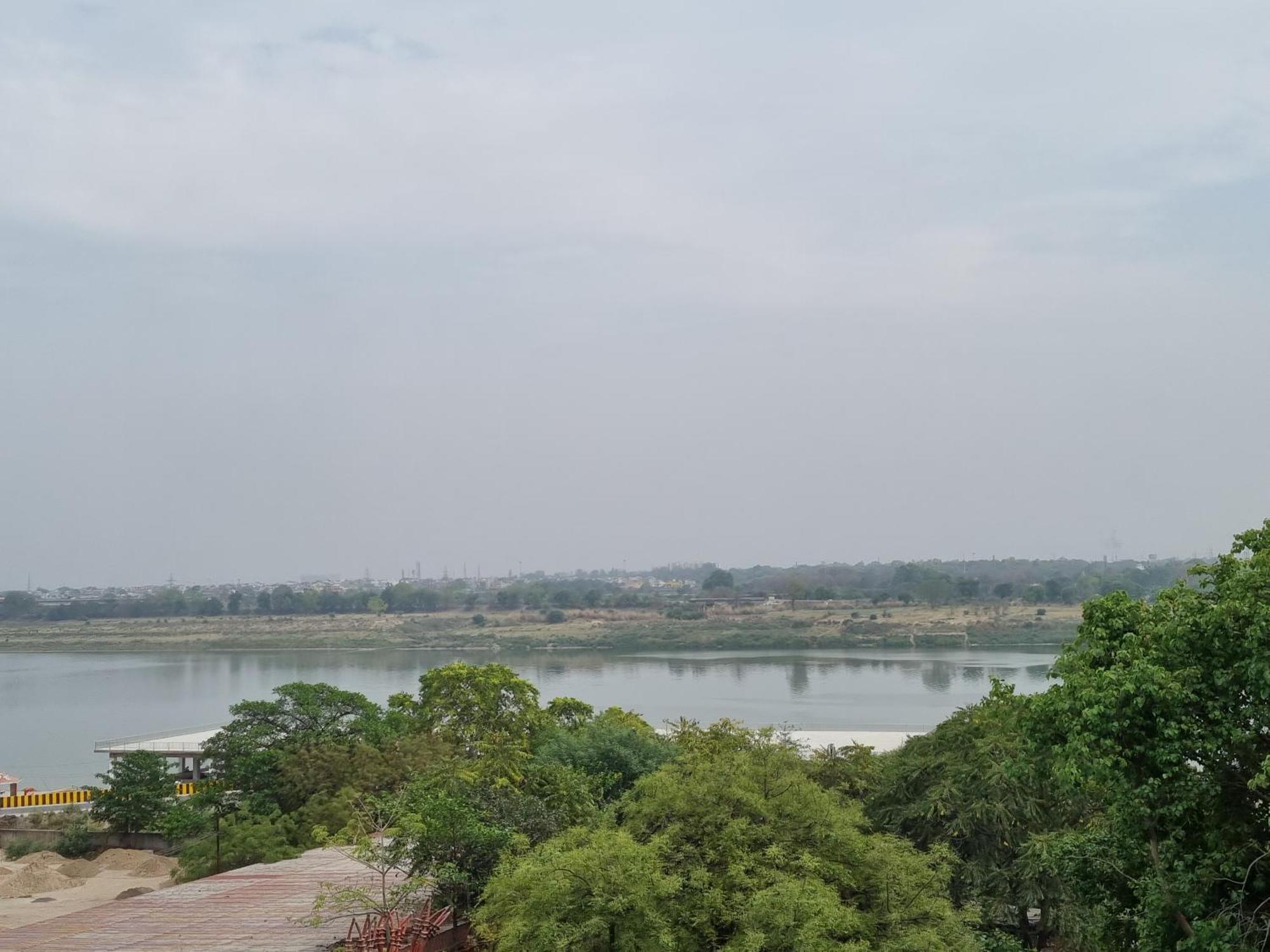 Hotel Sangam View Prayagraj Esterno foto