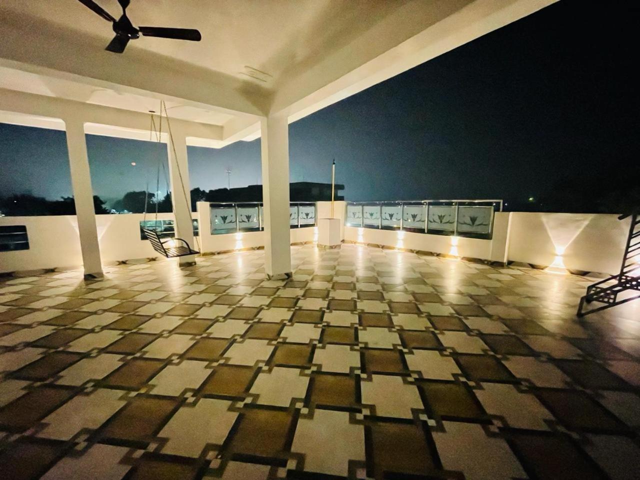 Hotel Sangam View Prayagraj Esterno foto