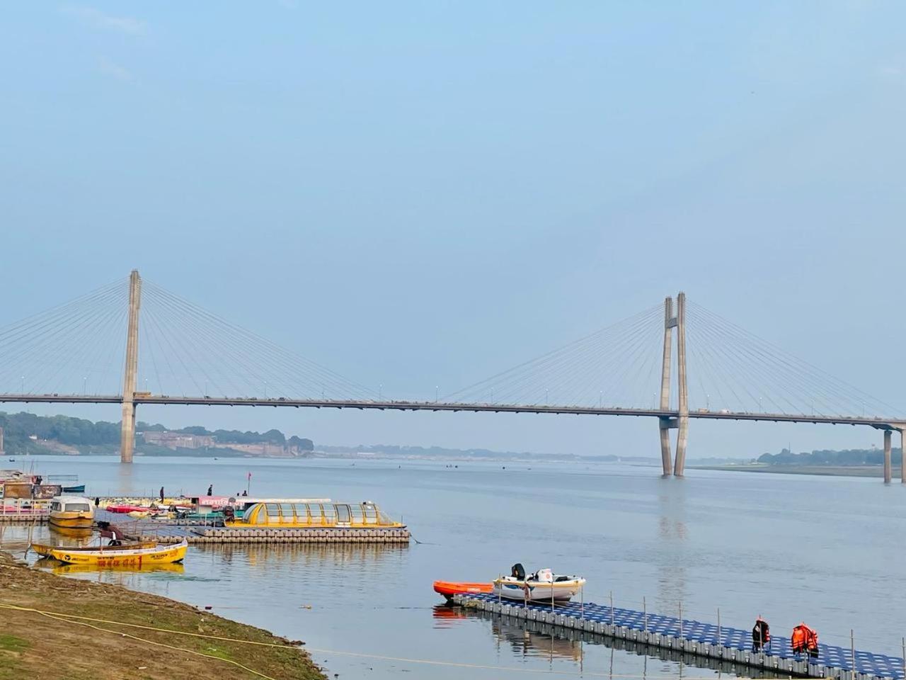 Hotel Sangam View Prayagraj Esterno foto