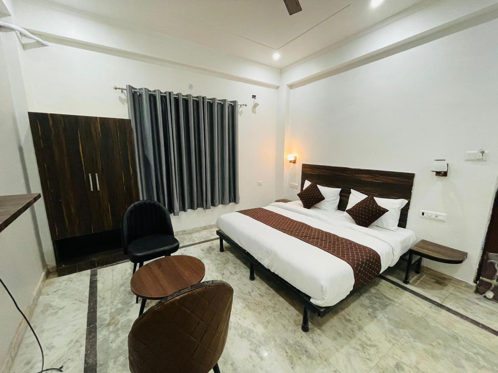 Hotel Sangam View Prayagraj Esterno foto